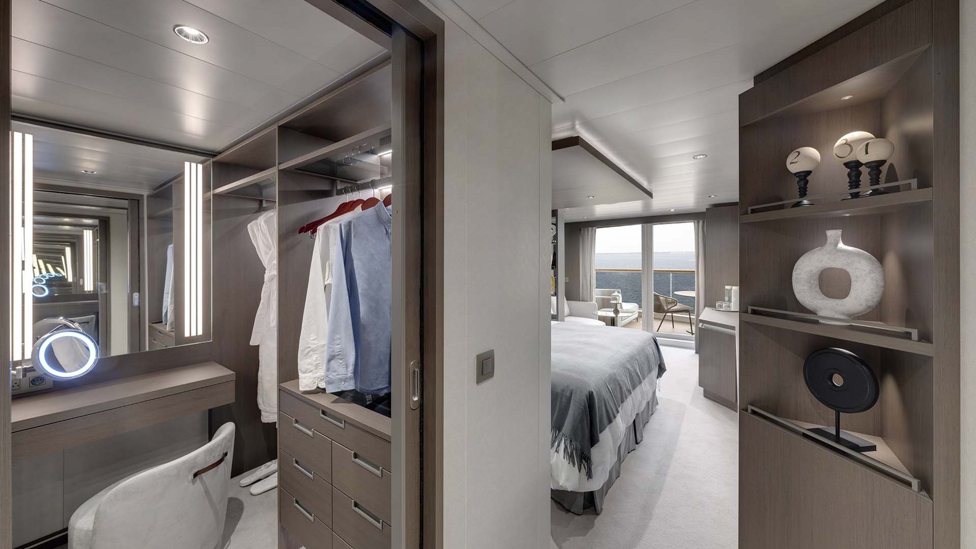 image-suites-ocean-grand-terrace-suite-03